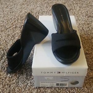 Tommy Hilfiger Aurora Black Stretch Wedges